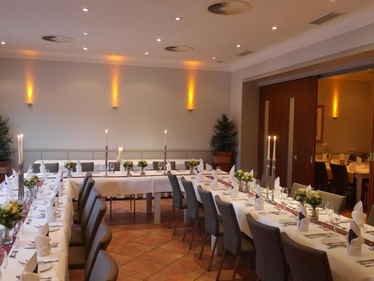 Hotel-Restaurant Grosse-Wilde Bottrop Esterno foto