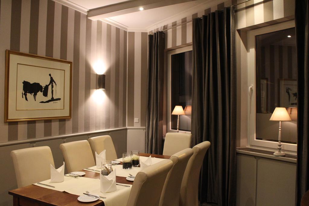 Hotel-Restaurant Grosse-Wilde Bottrop Esterno foto